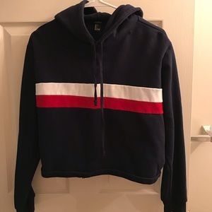 Cropped USA sweater!